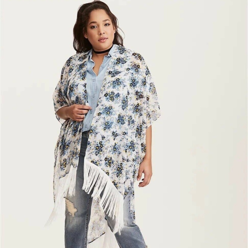 Torrid open side fringe ruana